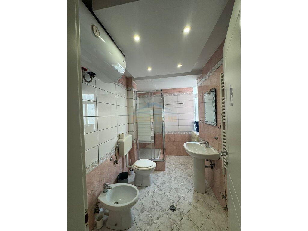 Qera, Apartament 3+1, Qender, Tirane