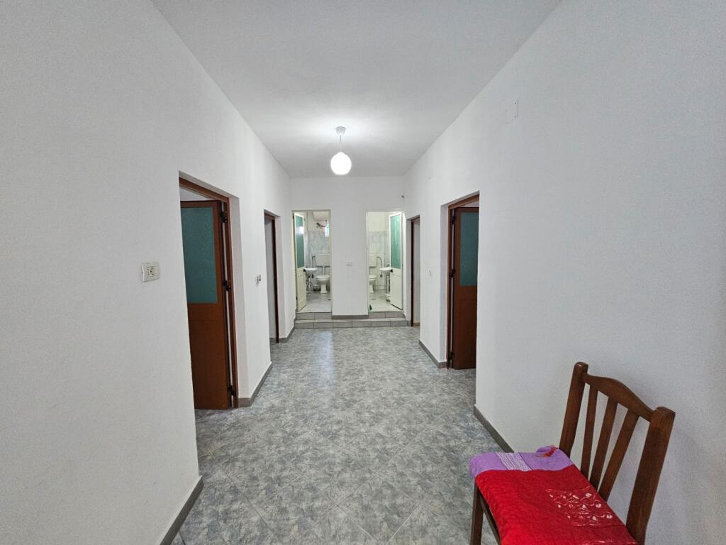🏨 SHITET VILË–HOTEL NË PLAZH, DURRËS (PRANË URËS SË DAJLANIT)