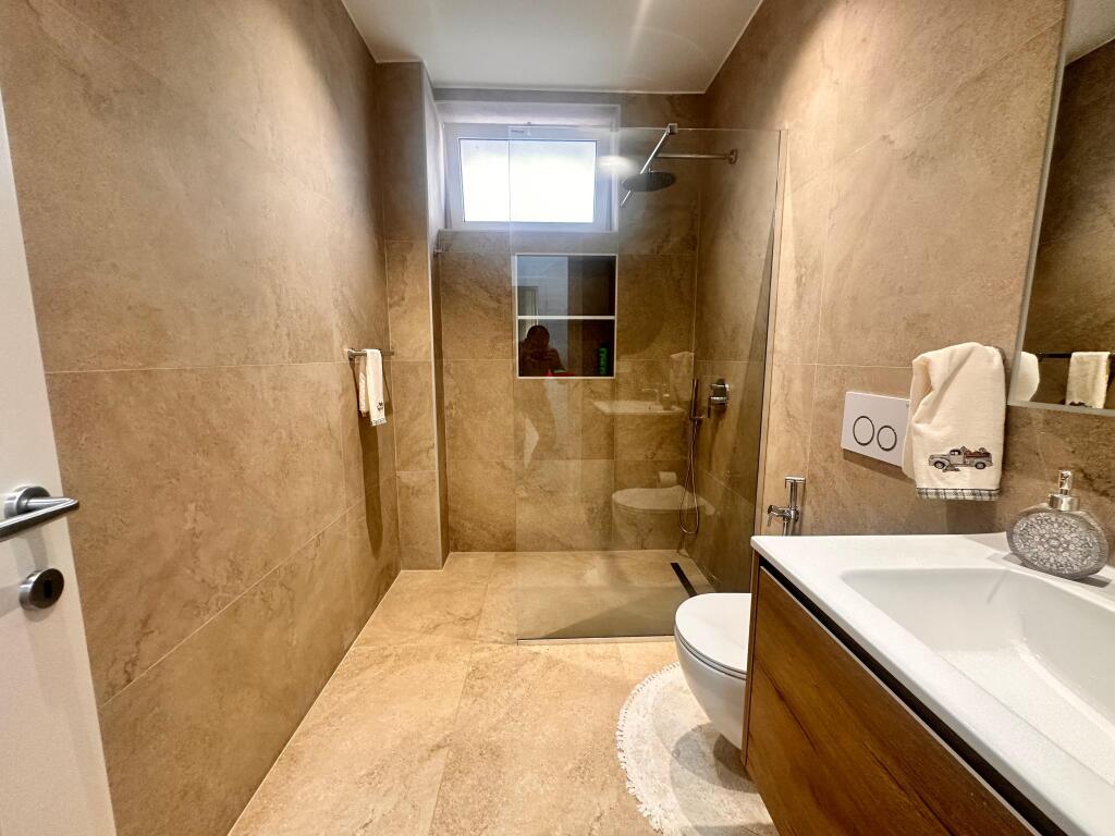 ✨ Jepet me Qira Apartament Modern 2+1 në Zemër të Tiranës!