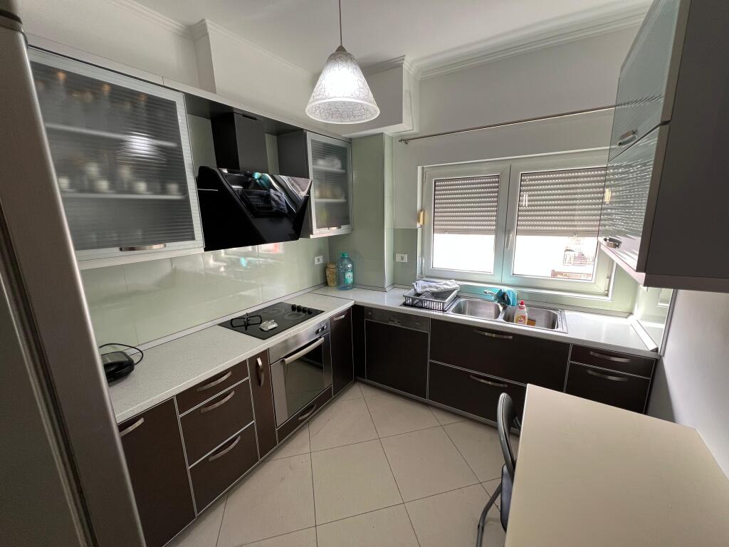 APARTAMENT 2+1 +🅿️ ME QIRA NE ASTIR