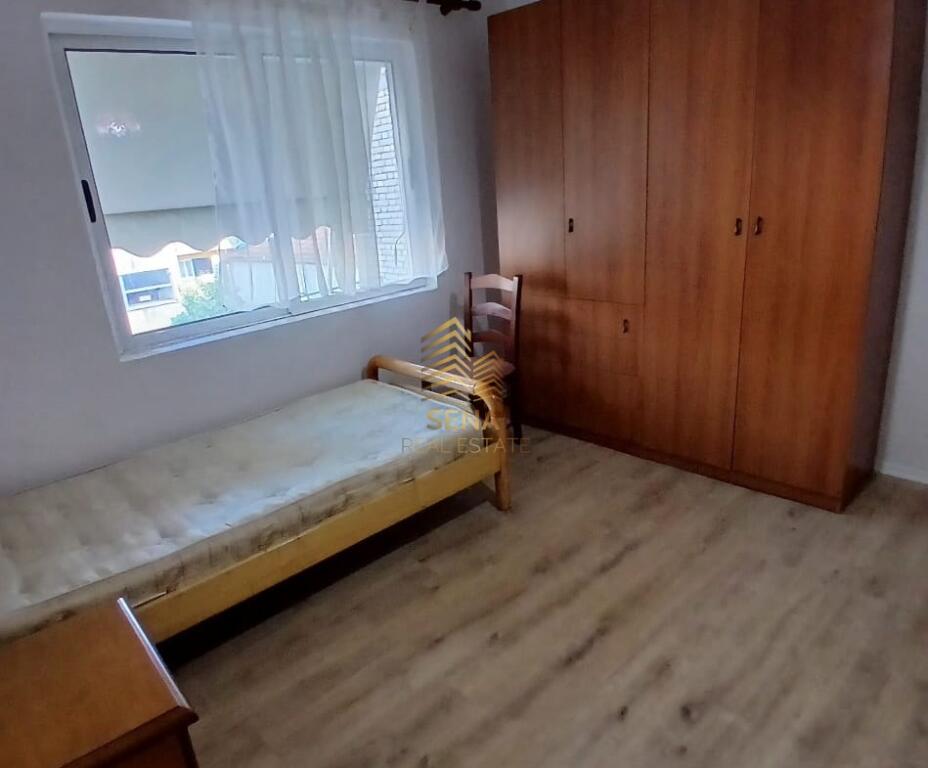 Qira, Apartament 1+1+blk, Rruga e Dibres -prane Shkolles se Bashkuar, 45,000 Lek/muaj
