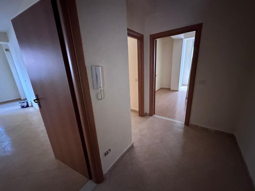 Apartament për shitje 2+1+2 me kredi  –  Liqeni i Thatë