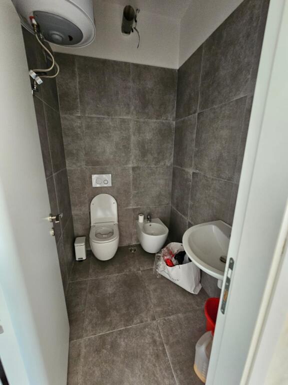 🏢 COMMERCIAL SPACE FOR RENT – RESIDENZA FUTURE HOME, ASTIR