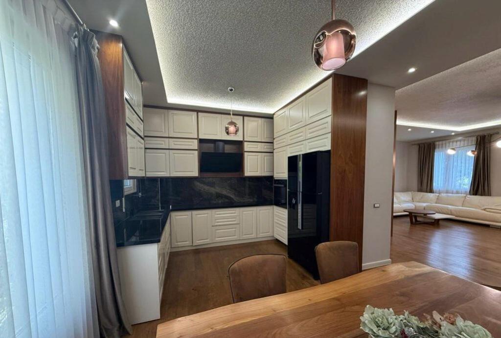 🏡 Apartament me Qira 3+1+2 – Rezidenca Secret Garden, TEG