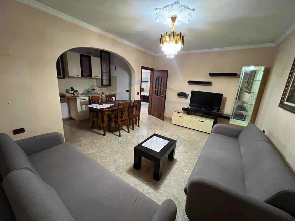 Qera, Apartament 2+1, Laprakë, Tiranë