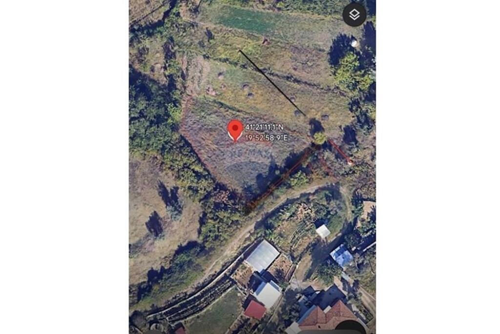 Shitet Toka për ndërtim, Linzë