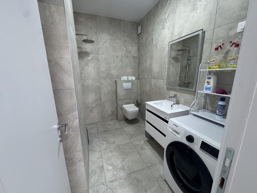 Apartament 1+1 me qira ne Astir tek Bulevardi!