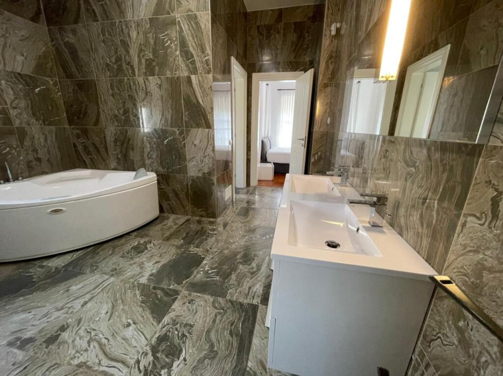 🏡 Villa in Affitto – Rolling Hills, TEG