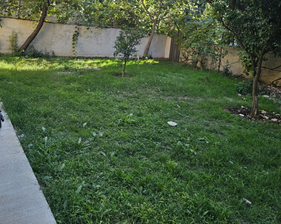 🏡 JEPET ME QIRA SHTËPI PRIVATE 2+1 – FUSHA E AVIACIONIT