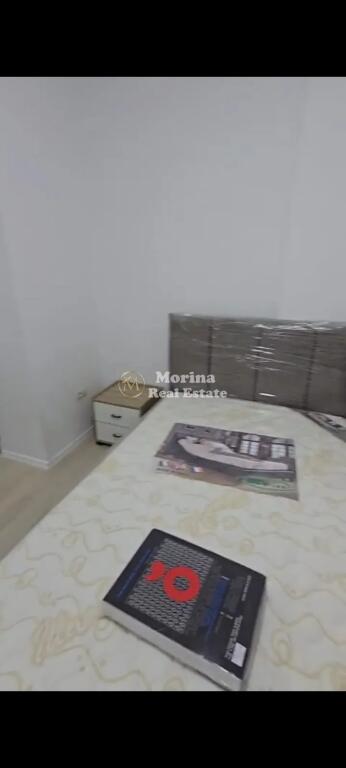 Studio apartment, 21 Dhjetori, 380 Euro/Month