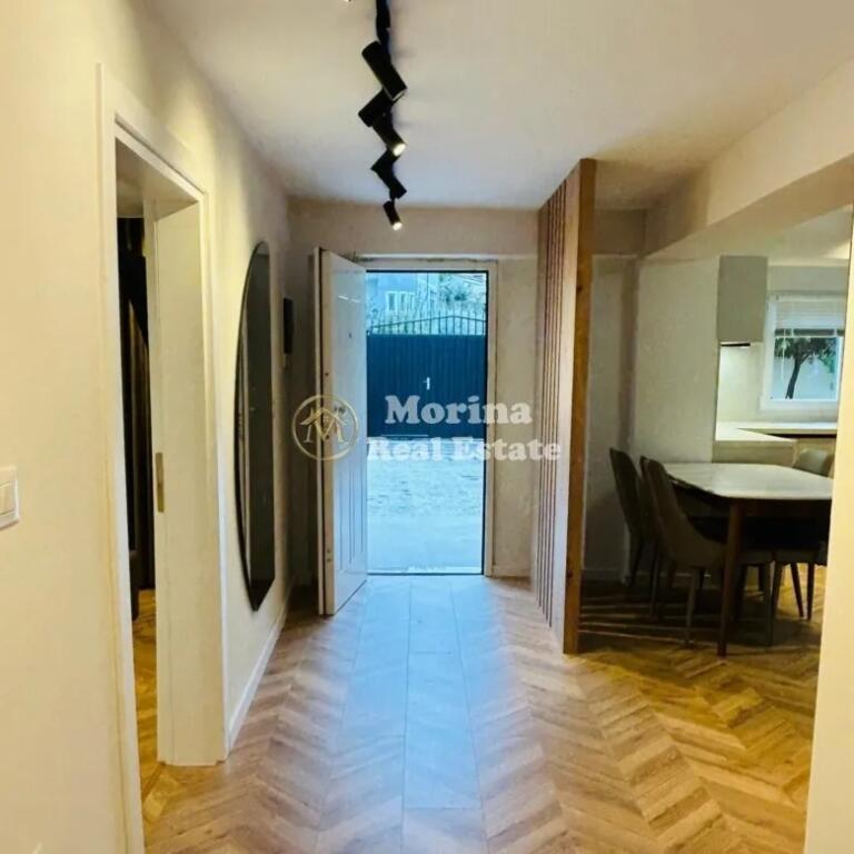 Qera, Apartament 2+1, Tregu Elektrik 700 euro/muaj