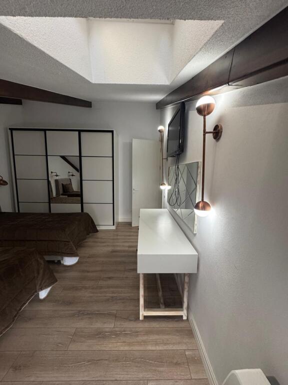 🌿 Penthouse for Rent – Secret Garden Residence, TEG
