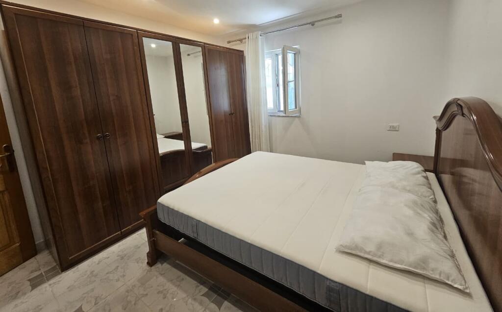🏡 JEPET ME QIRA SHTËPI PRIVATE 2+1 – FUSHA E AVIACIONIT