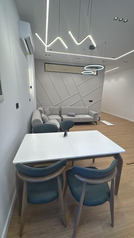 JEPET ME QERA APARTAMENT 2+1 90.000 LEKE KODRA E DIELLIT