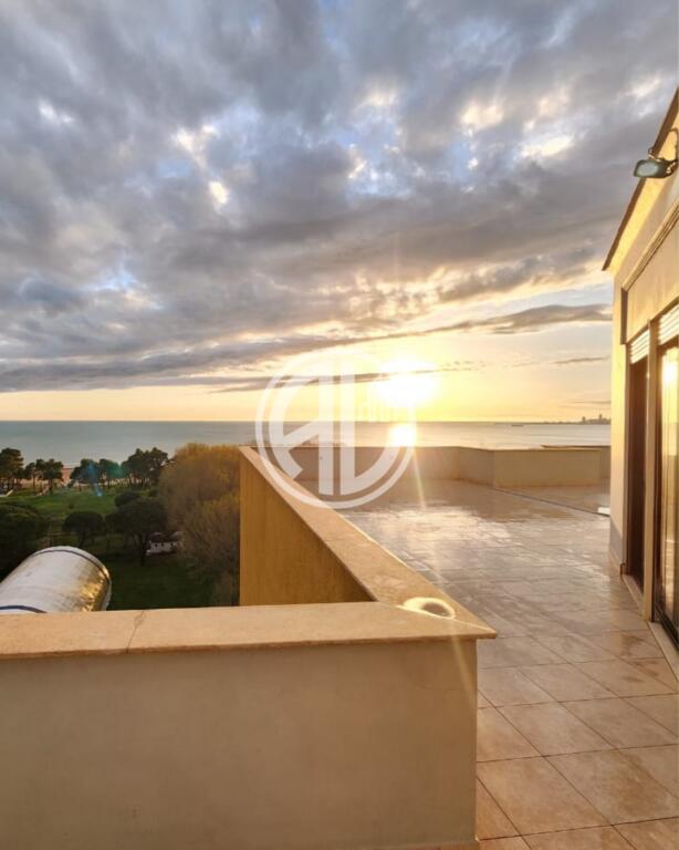 Apartament me Qira