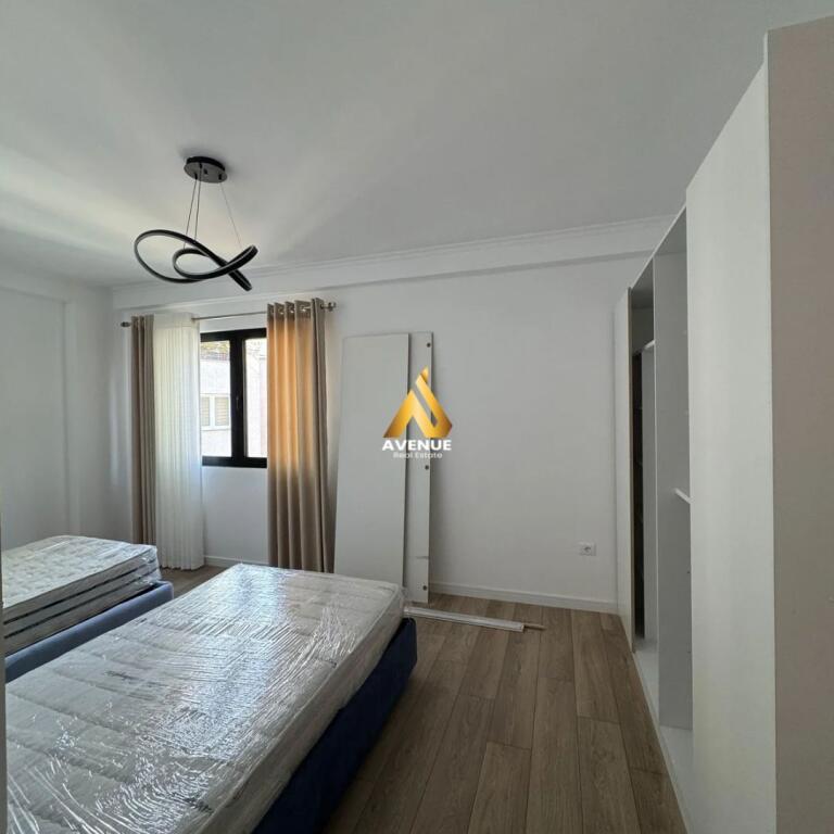 JEPET ME QIRA APARTAMENT MODERN 2+1+2 BALLKONE  KODRA E DIELLIT 1, TIRANE