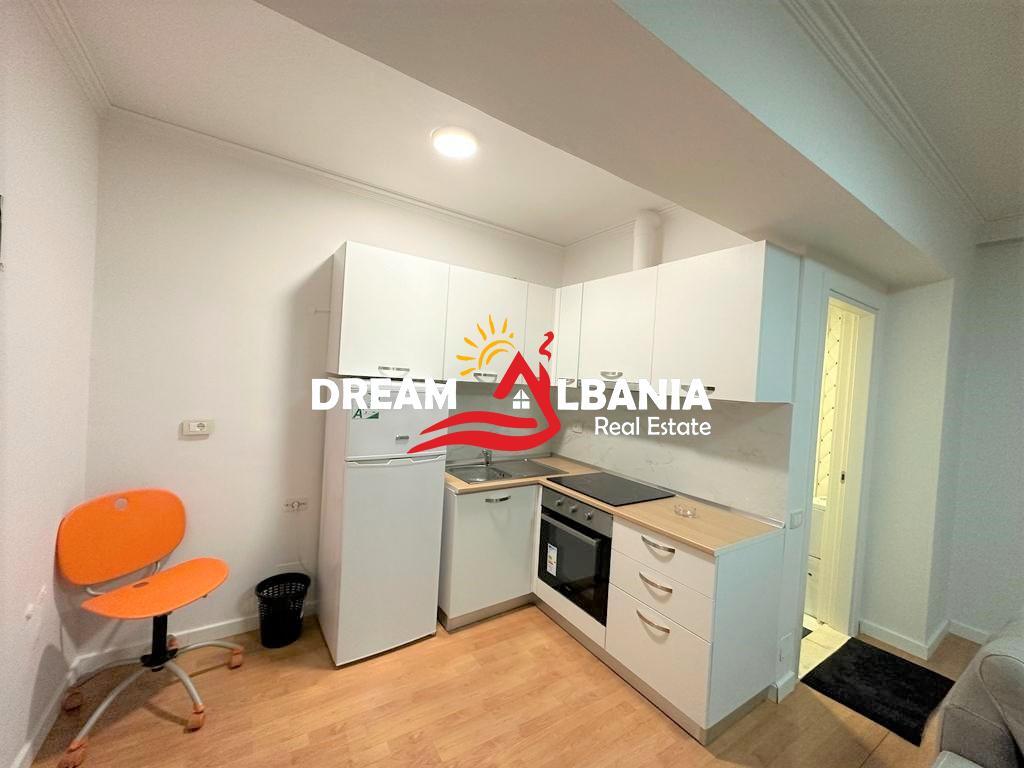 Apartment 2+1 for sale in Bllok near the University Bookstore (ID 41211288)
