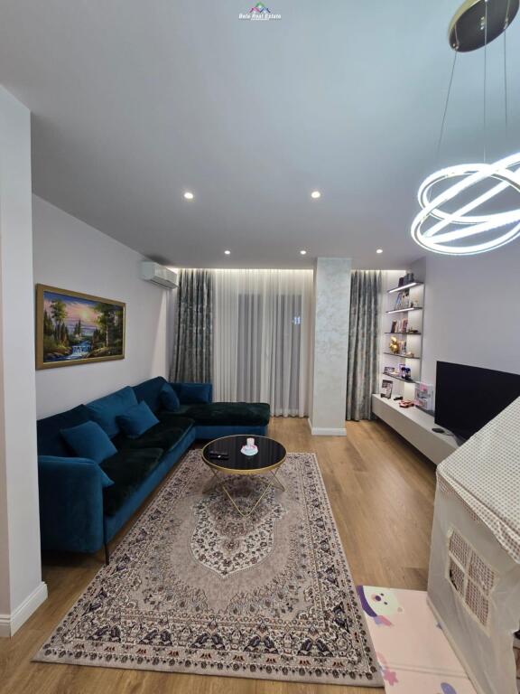 Appartamento in Affitto 2+1 a Bllok (ID B2201546) Tirana