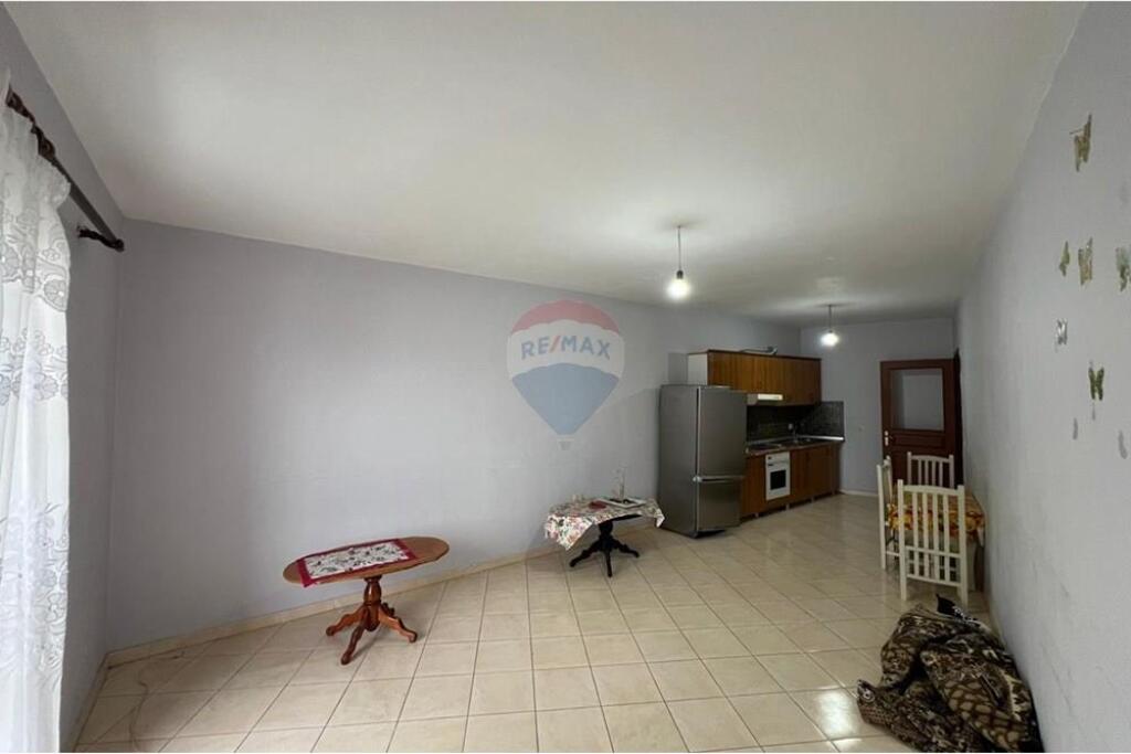 1+1 Apartment for Sale in Fresk!