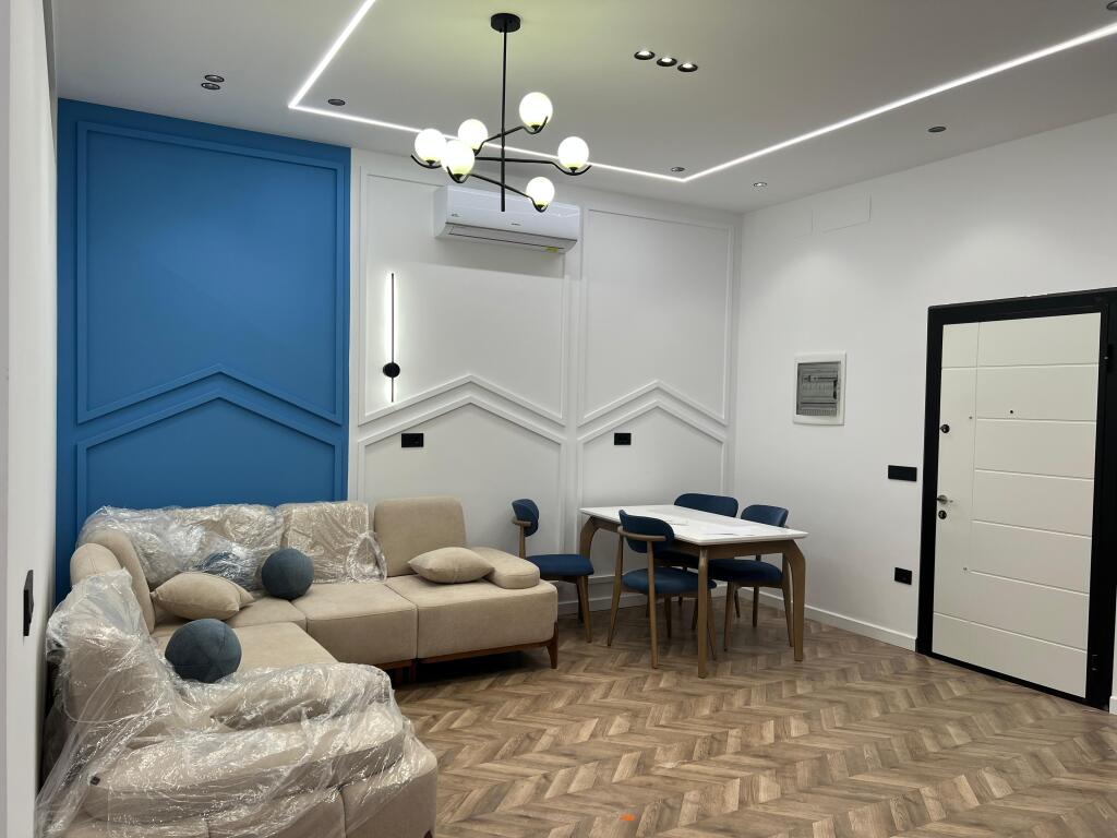 Jepet me qira apartament 2+1, “Kodra e Diellit”, Tiranë