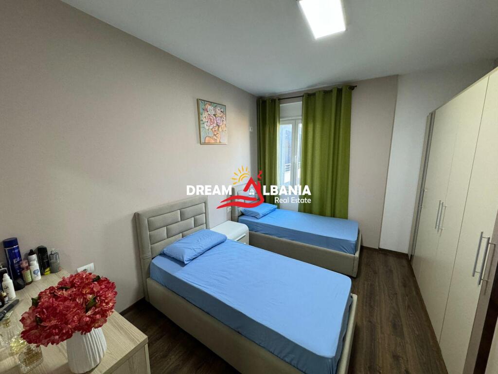 Apartament  2+1 me Qera ne Kinostudio pas policise rrugore , Tirane ID (42215060)