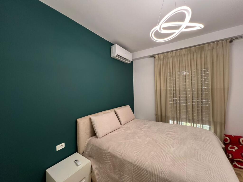 APARTAMENT 2+1+PARKIM  ME QIRA REZIDENCA QUARTUM