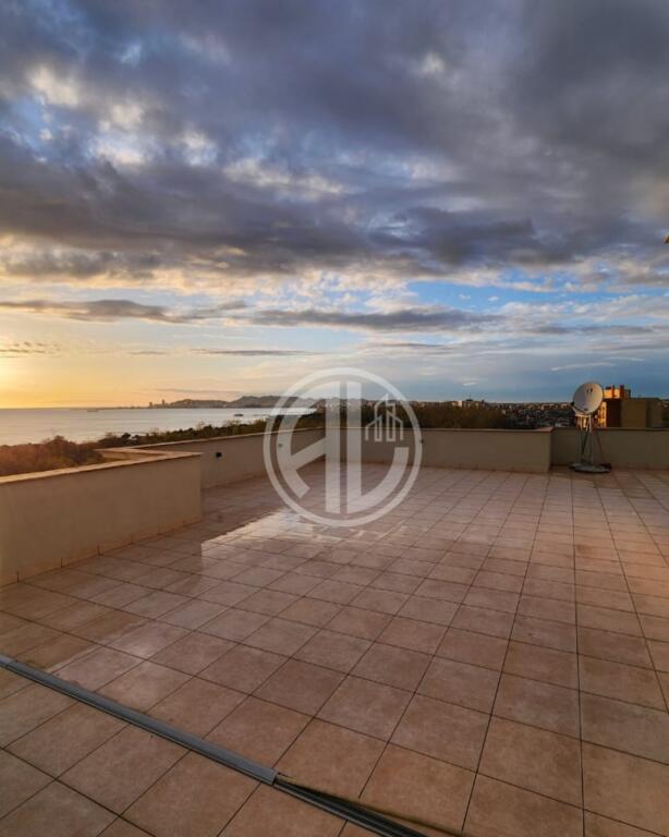Apartament me Qira