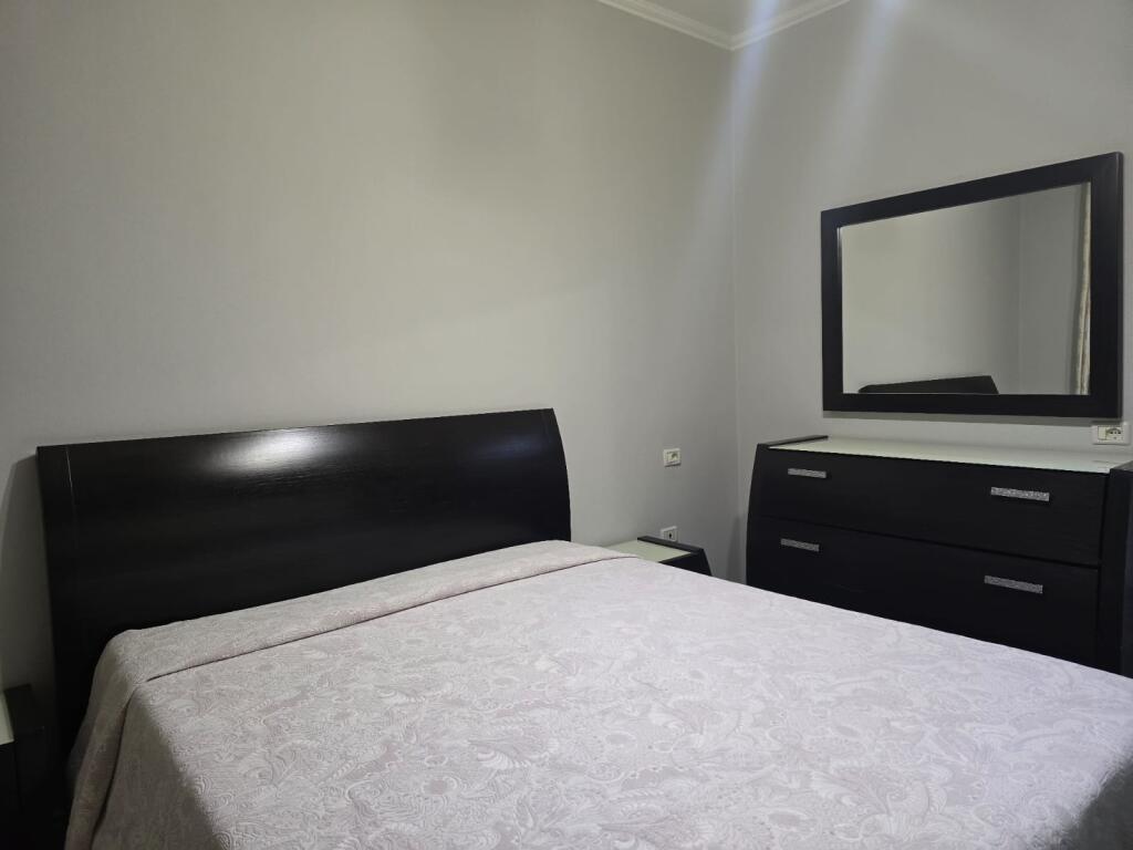 APARTMENT 2+1 FOR RENT, DRY LAKE!