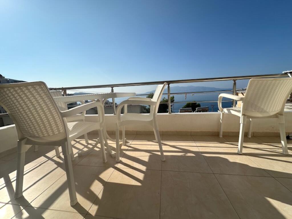 Apartment for sale with sea view in Saranda