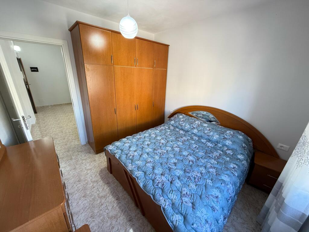 jepet me qera apartament 1+1 ne plazh iliria