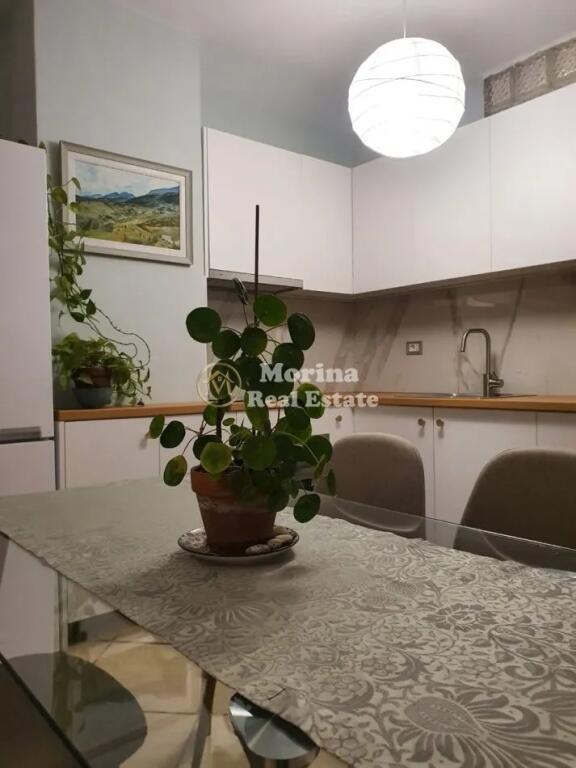 Qera, Apartament 1+1, Shkolla Baletit 600 euro/muaj