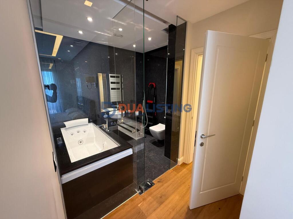Shesim Apartament 2+1 me Verande dhe Pamje nga Deti tek Marina Bay , Vlore!