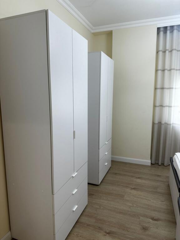 Jepet me qira super apartament 2+1 tek Pazari i Ri