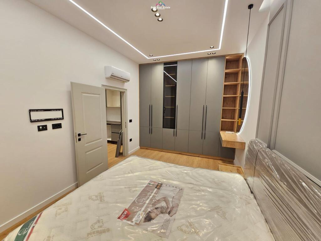Apartament Me Qera 1+1 Tek Kodra e Diellit (ID B2101309) Tirane