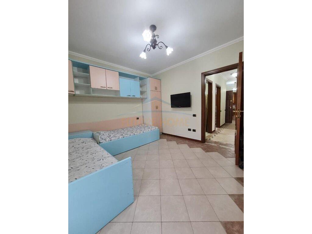 For sale, Apartment 3+1+2+Storage, Zog I Boulevard, Tirana