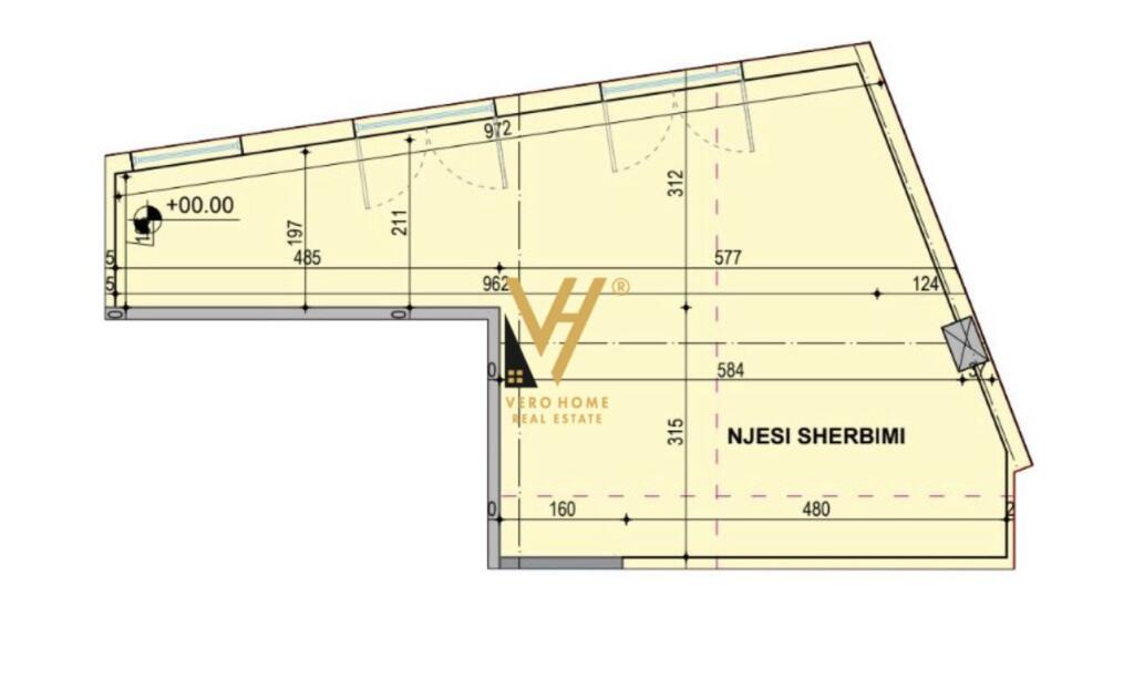 SHOP FOR RENT 55 M2 AT BARRIKADA 600 EURO