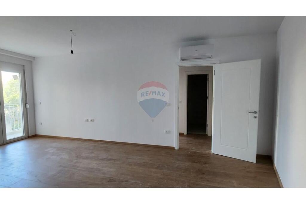 Apartment for sale at Faik Konica.