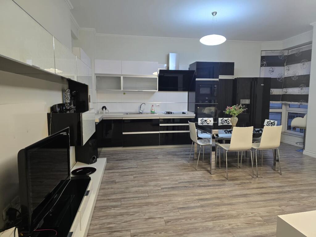 APARTMENT 2+1 FOR RENT, DRY LAKE!