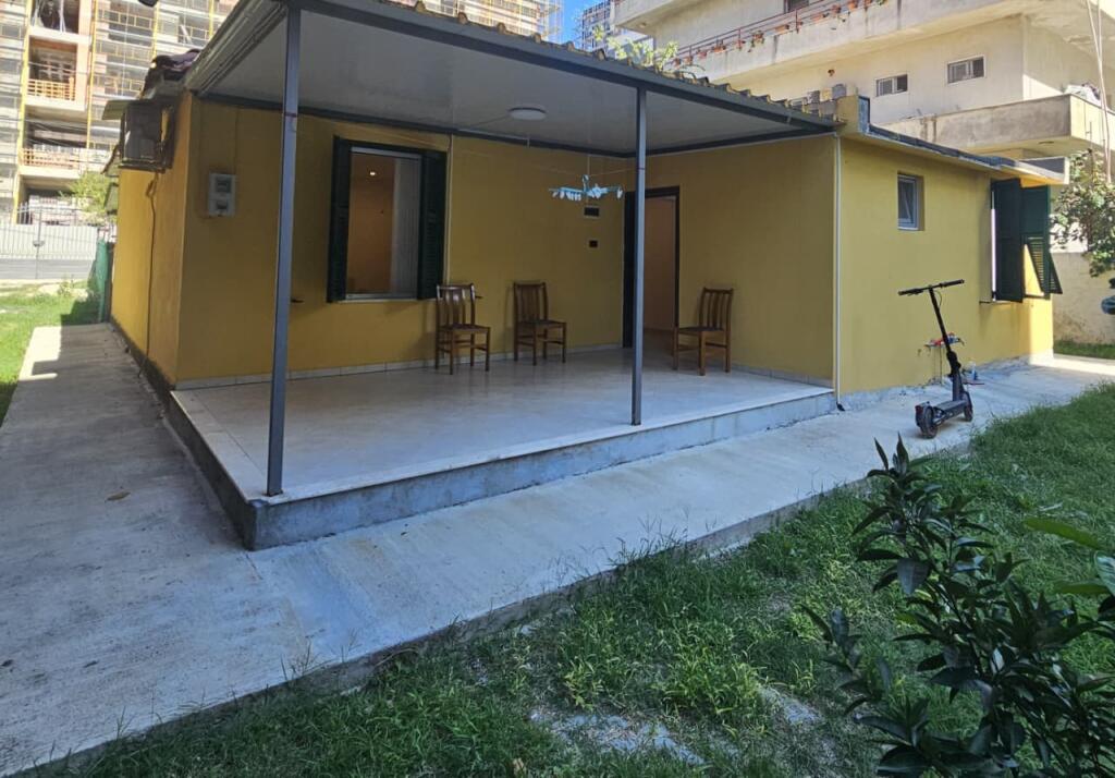 🏡 JEPET ME QIRA SHTËPI PRIVATE 2+1 – FUSHA E AVIACIONIT