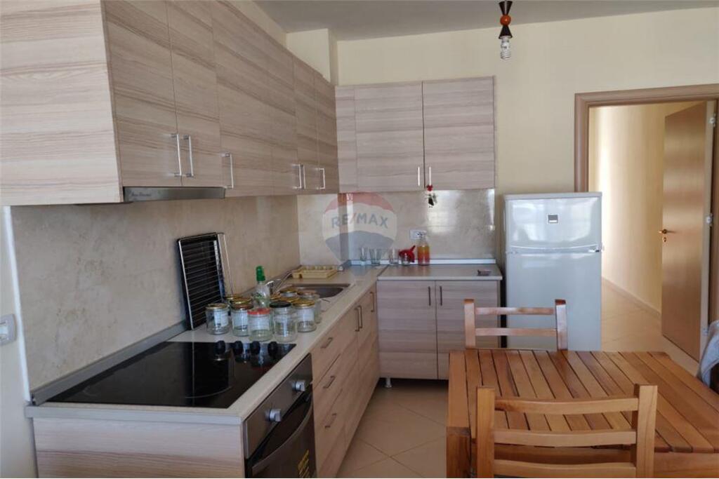 Apartment 1+1 for rent on Peti street!