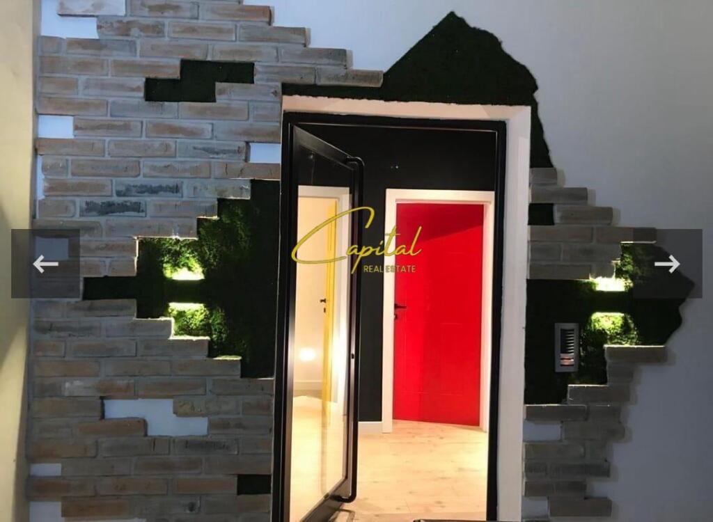 OFFICE FOR RENT 112 M2 DURRES ROAD 100,000 LEKE