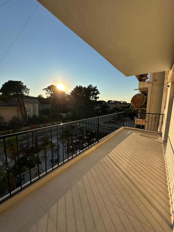 Apartment 2+1 for sale  Golem Durrës
