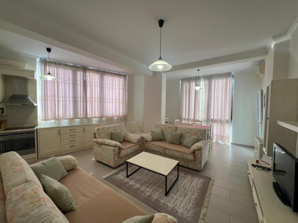 Apartament 2+1 me Qera 📍Kika 2 📌750€ bruto