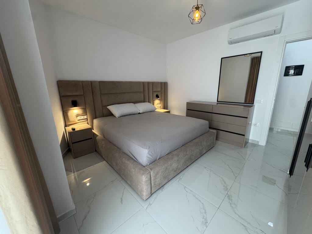 Apartament 1+1 me qira ne Astir tek Bulevardi!