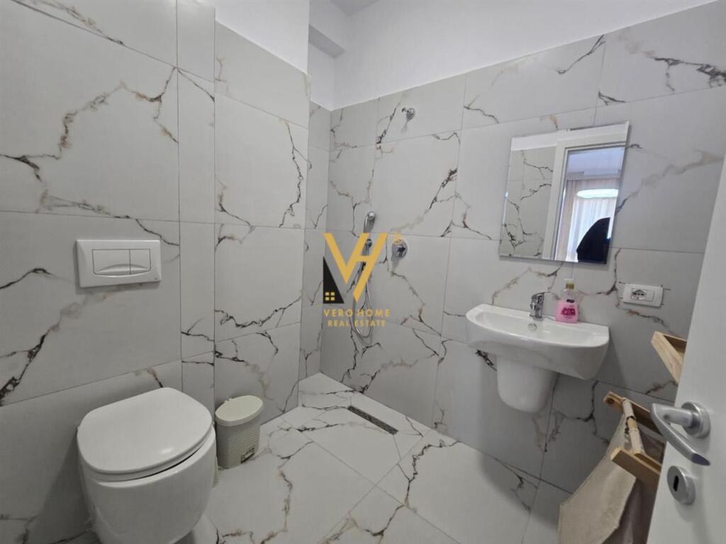JEPET APARTAMENT 2+1+2+BLK ME QERA NE ASTIR 600 EURO