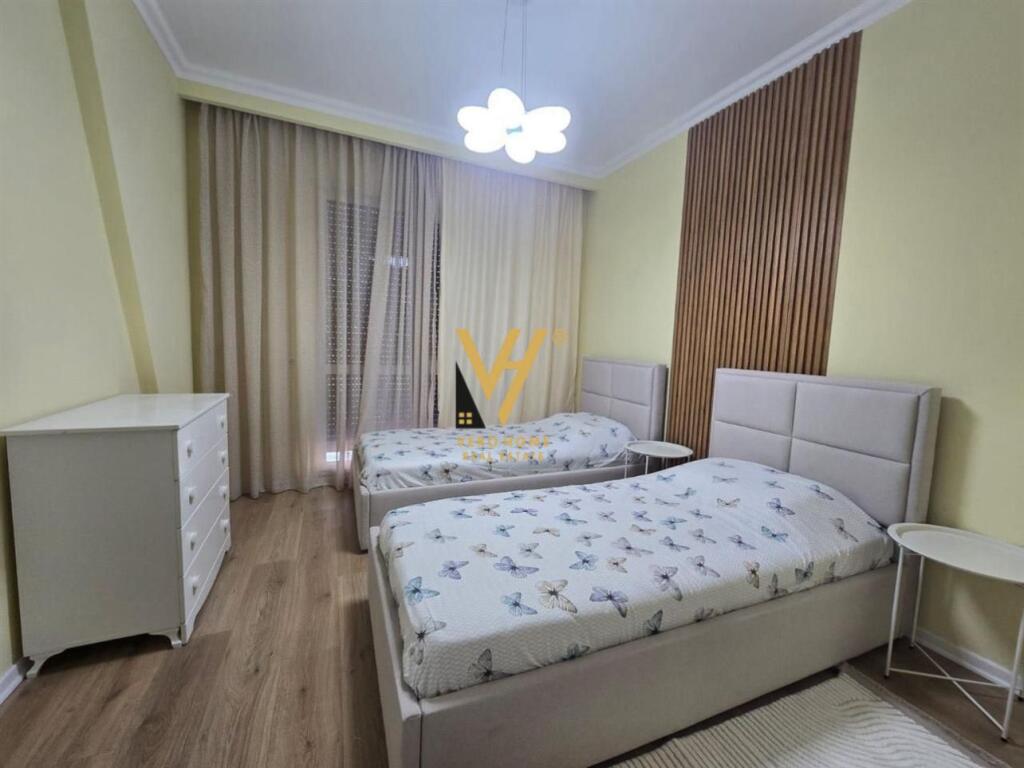 JEPET APARTAMENT 2+1+2+BLK ME QERA NE ASTIR 600 EURO