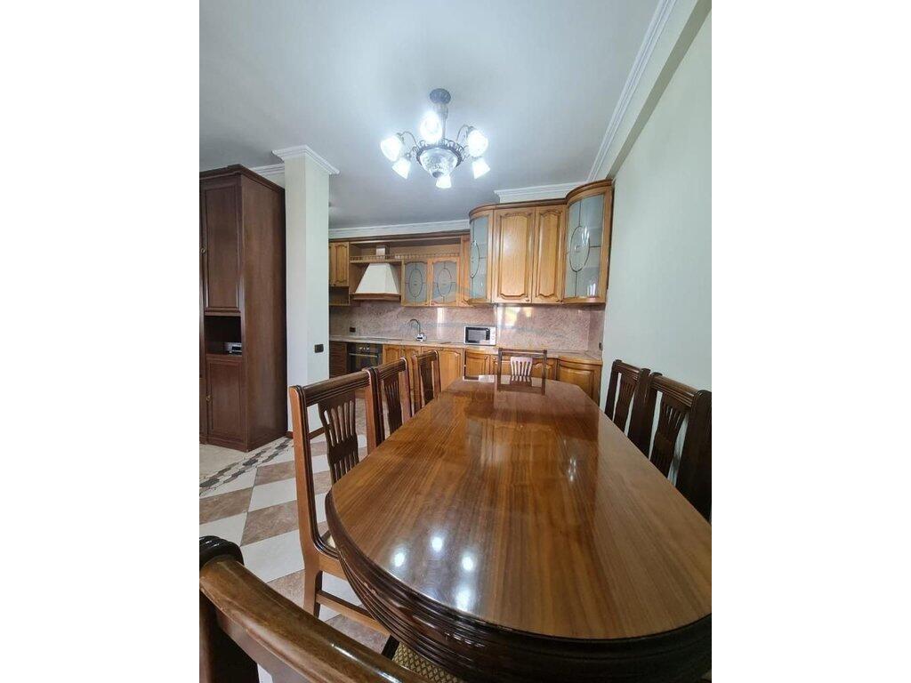 For sale, Apartment 3+1+2+Storage, Zog I Boulevard, Tirana