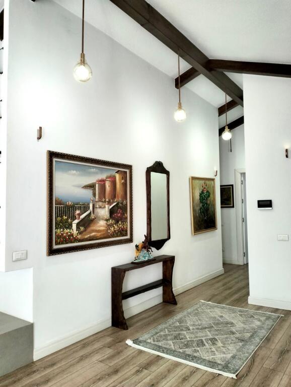 Villa, Penthouse at Secret Garden. Near TEG Shopping Center.