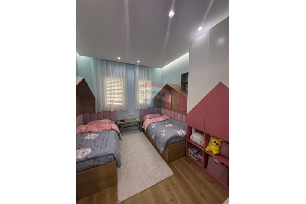 LIQENI I THATE, SHESIM APARTAMENT 2+1 + GARAZH