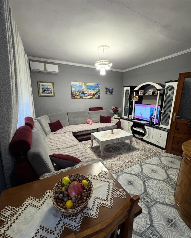 💥Shitet apartament 1+1 afer qendres,Kavaje💥